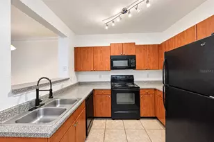 204 E South St, Orlando, FL 32801 - Photo 10