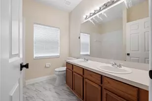 2078 Marsh Hawk Dr, Orlando, FL 32837 - Photo 8
