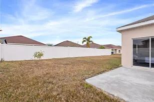 2078 Marsh Hawk Dr, Orlando, FL 32837 - Photo 30