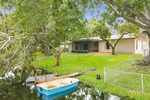 10617 Seminole Forest St E, Seminole, FL 33778 - Photo 30