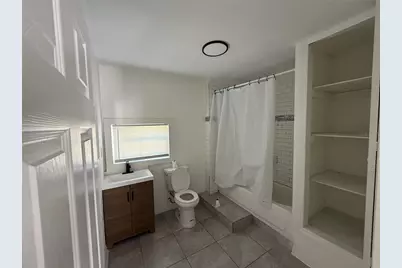 2006 W Hickory Street, Lakeland, FL 33815 - Photo 8
