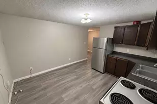 2006 W Hickory St, Lakeland, FL 33815 - Photo 6