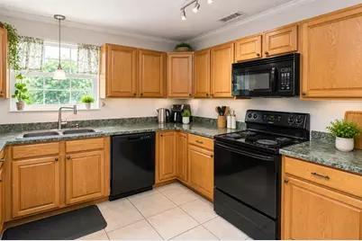 4386 Lake Underhill Road #20C7, Orlando, FL 32803 - Photo 10