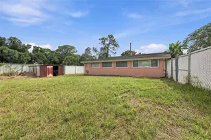 1215 56th Ave Dr E, Bradenton, FL 34203 - Photo 36
