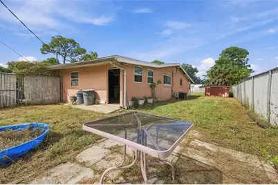 1215 56th Avenue Drive E, Bradenton, FL 34203 - Photo 34