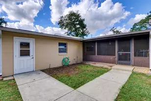 31126 Prestwick Ave, Sorrento, FL 32776 - Photo 16