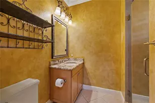 4912 Yacht Club, Tampa, FL 33616 - Photo 98