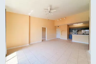 5500 Metrowest Boulevard #14-308, Orlando, FL 32811 - Photo 8