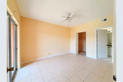 5500 Metrowest Boulevard #14-308, Orlando, FL 32811 - Photo 10