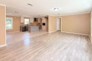 8143 Texas St, Jacksonville, FL 32220 - Photo 4