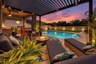 12112 Creek Preserve Dr, Riverview, FL 33579 - Photo 2