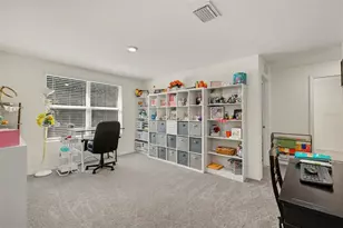 8693 Triumph Cir, Wildwood, FL 34785 - Photo 14