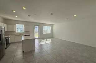 117 Bogey Dr, Davenport, FL 33896 - Photo 2