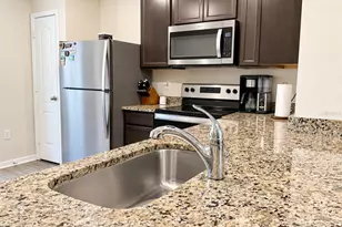 1373 East Pkwy, Deland, FL 32724 - Photo 10