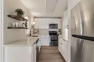 7040 Lake Dr, Orlando, FL 32809 - Photo 16