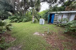 7023 50th Ave S, Tampa, FL 33619 - Photo 8