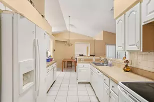 12547 Westhope Dr, Orlando, FL 32837 - Photo 16