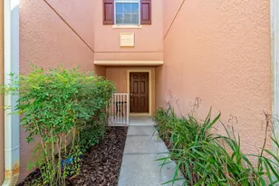 3745 Collingwood Ln, Oviedo, FL 32765 - Photo 2