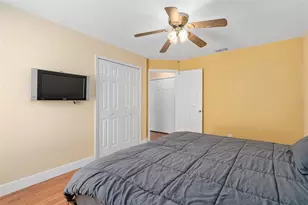 13715 Bluewater Cir, Orlando, FL 32828 - Photo 22