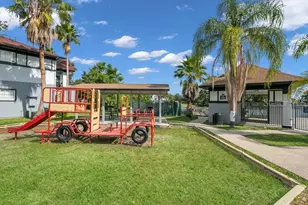 3702 Palm Desert Ln, Orlando, FL 32839 - Photo 18