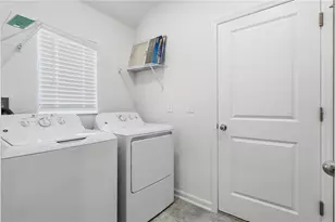 1926 Niagra Dr, Davenport, FL 33837 - Photo 28