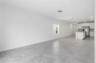 1926 Niagra Dr, Davenport, FL 33837 - Photo 12