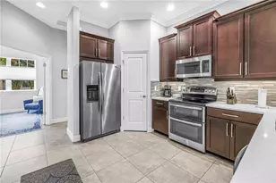 5930 Anchroage Way S, Saint Petersburg, FL 33712 - Photo 10
