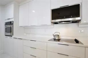 100 S Eola Dr, Orlando, FL 32801 - Photo 16