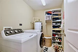 100 S Eola Dr, Orlando, FL 32801 - Photo 34