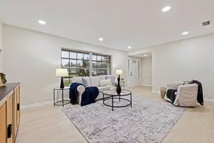 1011 Macrae Ave, Clearwater, FL 33755 - Photo 8