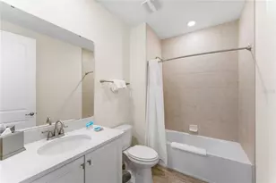 2939 Castaway Ln, Kissimmee, FL 34747 - Photo 38