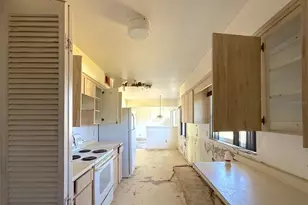7755 Bay Cedar Dr, Orlando, FL 32835 - Photo 16