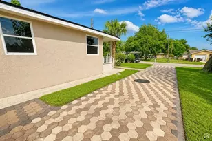 430 3rd St, Ocoee, FL 34761 - Photo 2