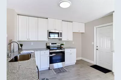 3025 Foxboro Circle, Deltona, FL 32738 - Photo 4