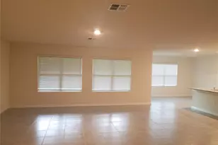 636 Hickory Course Loop, Ocala, FL 34472 - Photo 2