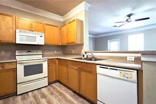8848 Villa View Cir, Orlando, FL 32821 - Photo 4