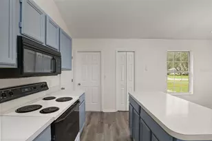 32930 Indian Woods Dr, Leesburg, FL 34788 - Photo 12
