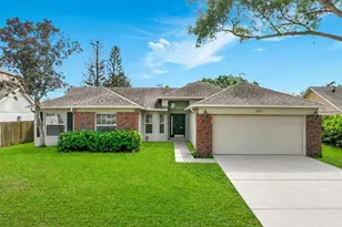 2929 Hunters Ln, Oviedo, FL 32766 - Photo 2