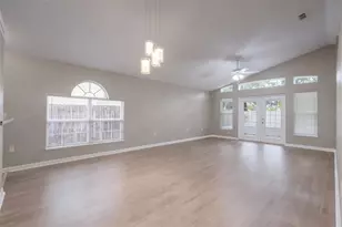 8161 Golden Chickasaw Cir, Orlando, FL 32825 - Photo 6