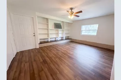 409 Berwick Avenue, Temple Terrace, FL 33617 - Photo 10