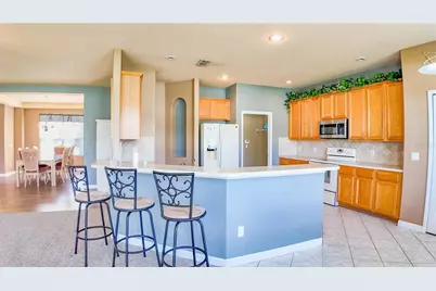 3145 Twisted Oak Loop, Kissimmee, FL 34744 - Photo 4