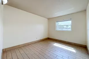 5885 Dahlia Dr, Orlando, FL 32807 - Photo 14