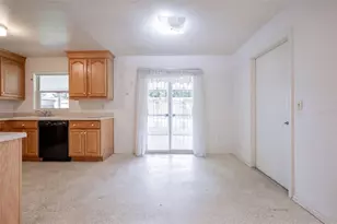 6657 Gunnell Ct, Orlando, FL 32809 - Photo 8