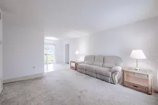 6657 Gunnell Ct, Orlando, FL 32809 - Photo 4