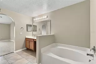 2317 Walnut Canyon Dr, Kissimmee, FL 34758 - Photo 32