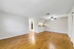 1538 Sophie Blvd, Orlando, FL 32828 - Photo 4