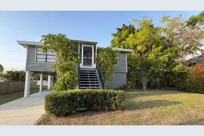 536 45th Street Court W, Palmetto, FL 34221 - Photo 2