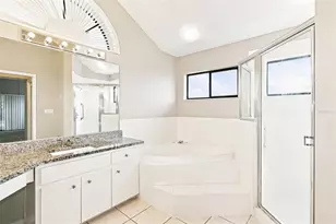 4415 Las Palmas Ave, Spring Hill, FL 34606 - Photo 12
