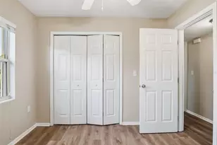 2210 Beatrice Dr, Orlando, FL 32810 - Photo 18