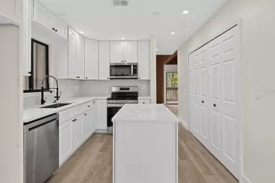 5302 Burning Tree Drive #F02, Orlando, FL 32811 - Photo 28